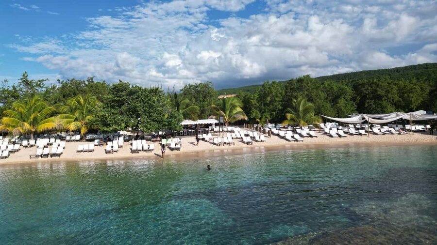 Montego Bay: Dunn's River Falls & Lunch at Bamboo Beach Club - Should You Book It?