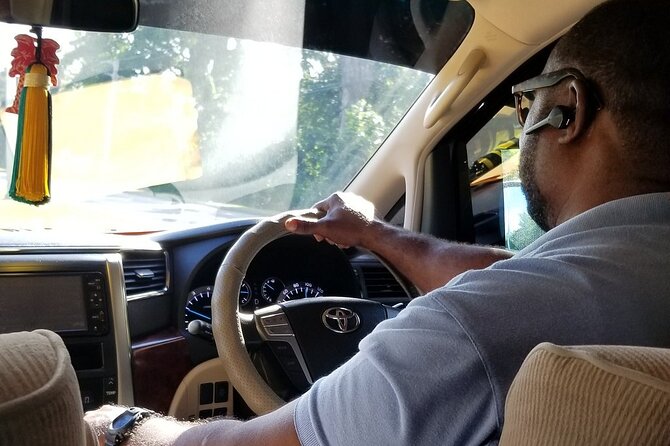 Montego Bay Hotels Airport Private Transfer - Why a private minivan can be worth the price