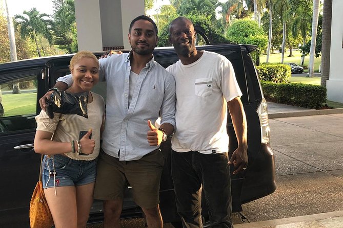Montego Bay Hotels Private Airport Round Trip Transfers - The most important location warning