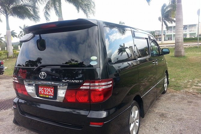 Montego Bay Hotels Private Transfer - Private cars, minivans, and buses for groups