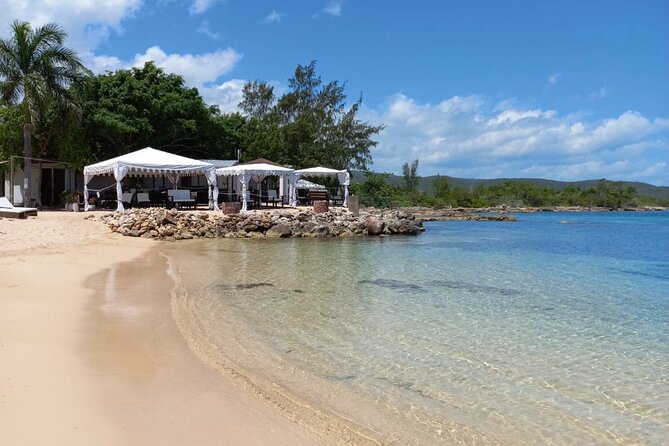 Montego Bay River Tubing & Bamboo Beach Club + Lunch & Cocktails - Two hours at Bamboo Beach Club