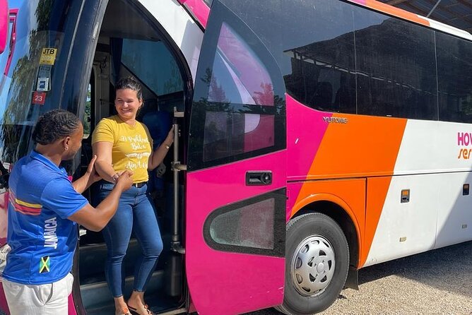 MontegoBay Airport to Ocho Rios: One way/Round Trip cheap Shuttle - Round-trip bookings and the return journey