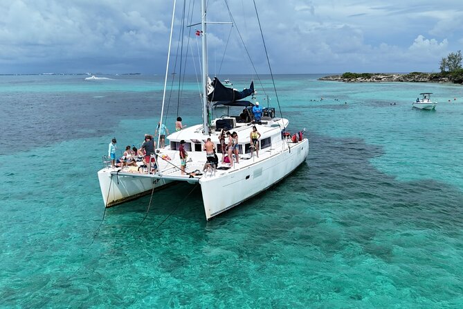 Nassau 3-stops: Snorkeling, Swimming Pigs, Turtles & Lunch - Setting Out From Montagu Beach at 9:30