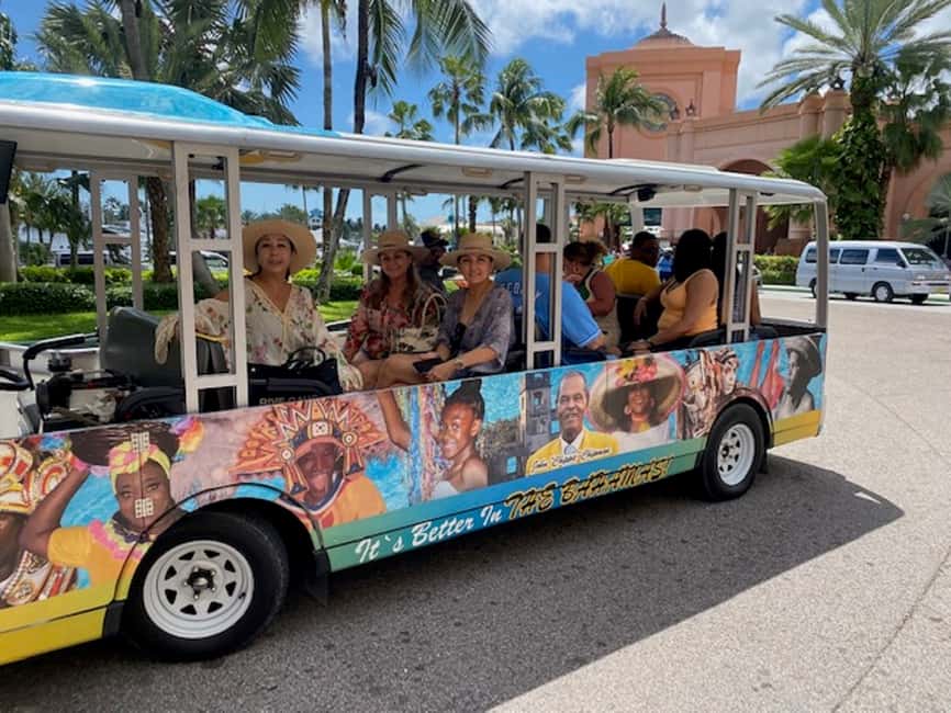 Nassau: Bahamas Culture Tour with Electric Trolley and Water - Starting at the cruise-port side of Straw Market