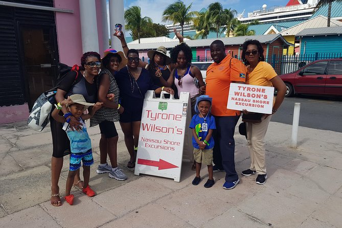 Nassau Island Highlights Sightseeing Tour - The guide can make or break the experience