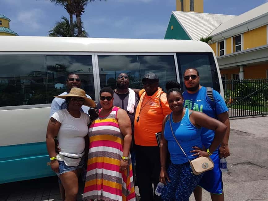 Nassau: Island Highlights Tour with Rum Tasting - John Watling’s adds spirits and local character