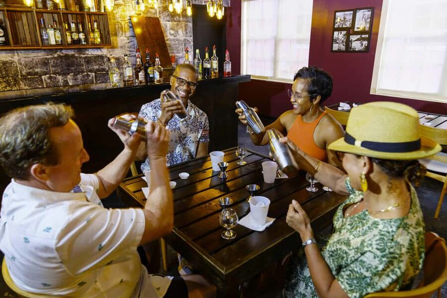Nassau: Rum Tastings and Culinary Walking Tour - The guides make or break the pace