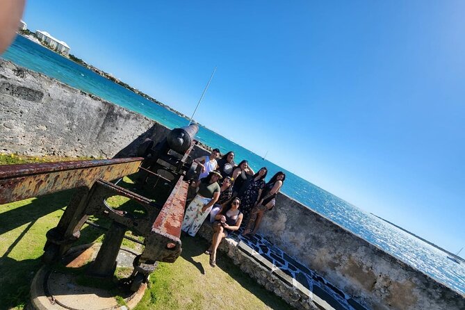 Nassau's Half Day Bus City Tour: Guided Tour with Free Samples - Junkanoo Beach and the cruise-ship view