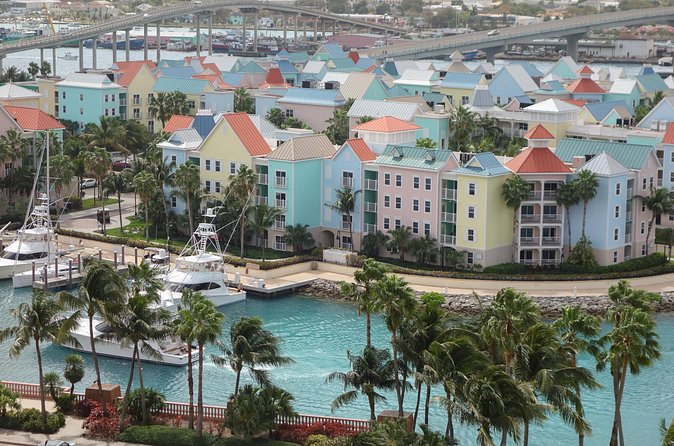 Nassau Shore Excursion: Sightseeing and Snorkeling Tour - New Providence Cave and the road west