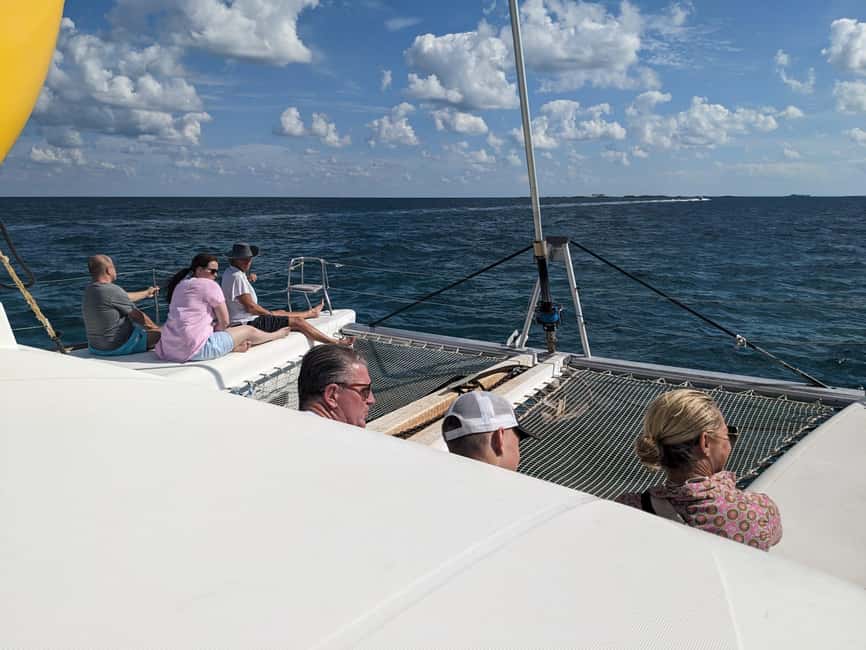 Nassau: Snorkeling, Pig Beach, Swim with Turtles, and Lunch - Is $165 good value?
