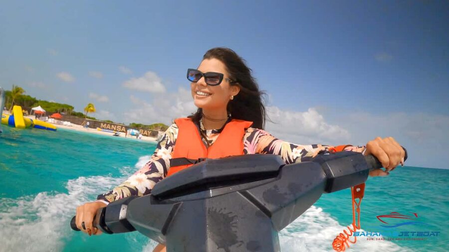 Nassau: Swimming Pigs, Snorkeling, Lunch, & Beach Boat Tour - Lunch, rum punch, and the value of an all-in package