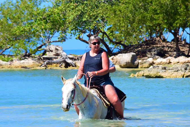 Negril 45-minute Guided Horseback Ride and Swim - Price, Cancellation, and Final Advice