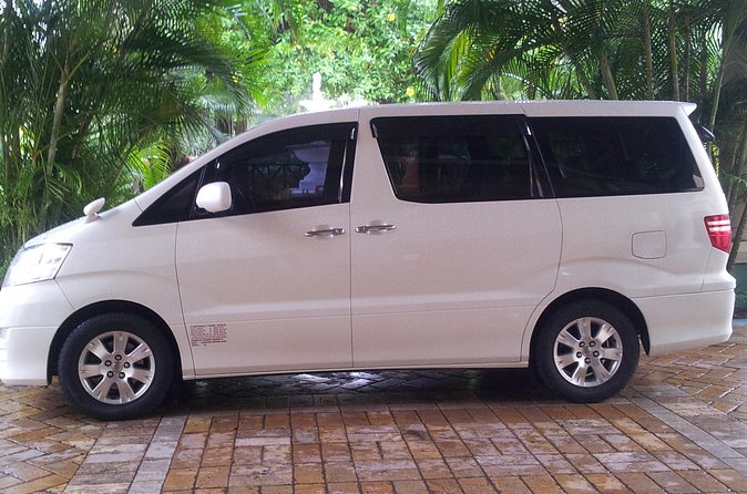 Negril Hotels Private Transfer - Choosing one-way or round-trip service
