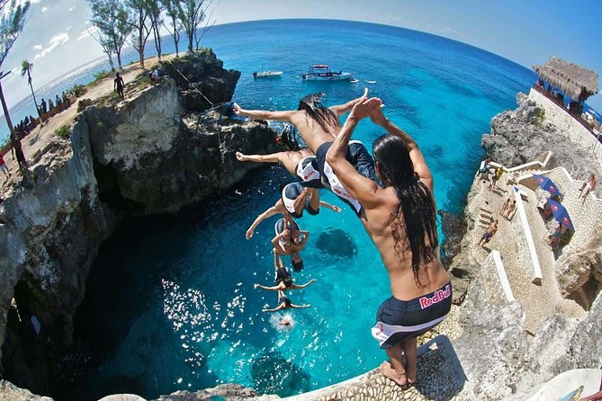 Negril Seven Miles Beach Day and Rick's Cafe Sunset Private Tour - Key details before you book