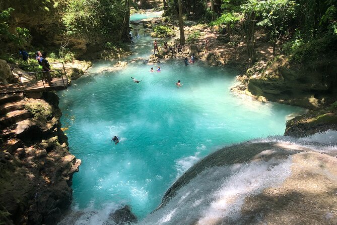 Ocho Rios: Amazing Blue Hole and Chill at Reggae Hill - Key points before you book