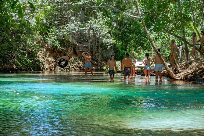 Ocho Rios: Amazing Blue Hole and Chill at Reggae Hill - What makes the Blue Hole different from a standard beach stop