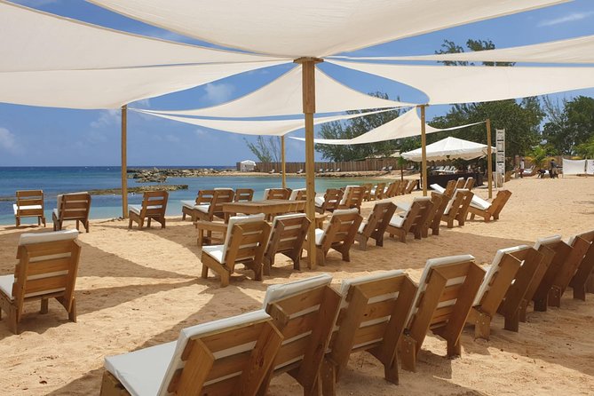 Ocho Rios: Bamboo Beach Club with Specialty Lunch & Cocktails - Arriving at the small beach club