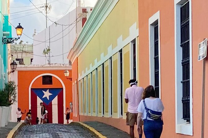 Old San Juan City Walking Tour - Moving through the historic core
