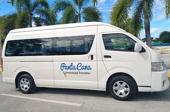 One Way Private Airport or Hotel Transfer Bavaro Hotel 1-6 Pax - Arrival instructions that can prevent confusion