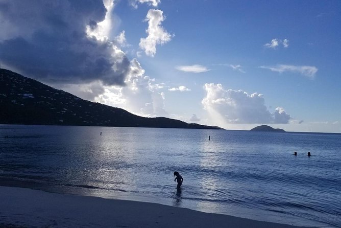 Paradise Taxi & Tours USVI-St.Thomas-Virgin Islands-Island Magen's Beach Tour - Drake’s Seat and the island’s steep roads