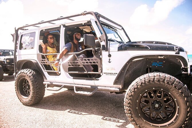 Pirate Jeep Sightseeing Adventure! - Starting at Woodes Rodgers Walk