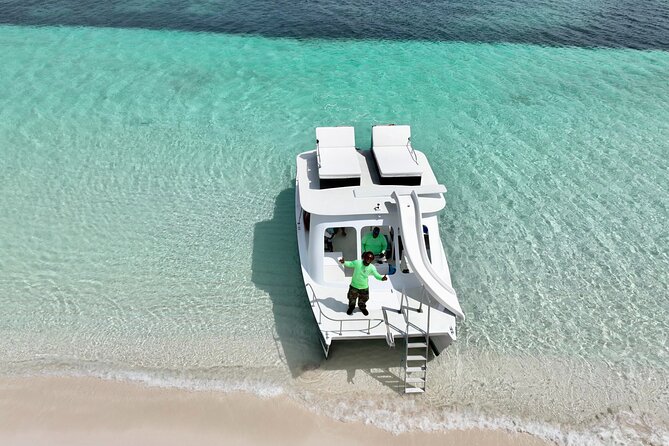 Private 4 Hour Power Catamaran Excursion in Grace Bay - Starting near Grace Bay and The Bight