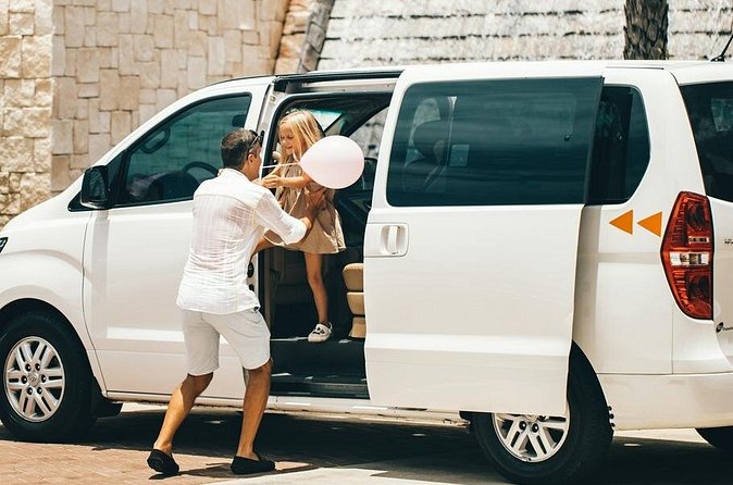 Private Airport Punta Cana to La Romana Bayahibe or Casa de Campo Resort Area - What the high ratings tell you about the service
