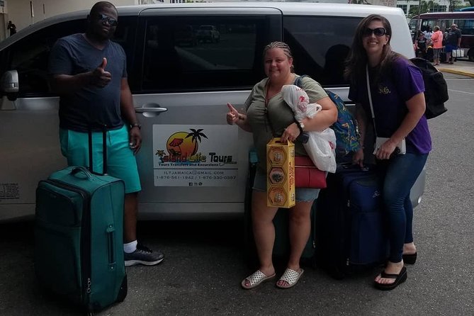 Private Airport Transfer To Montego Bay Hotels - Leaving Sangster Airport with your name on a sign