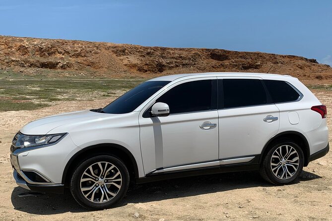 Private Airport Transfers in Aruba - Comfort, Cleanliness, and Driver Service