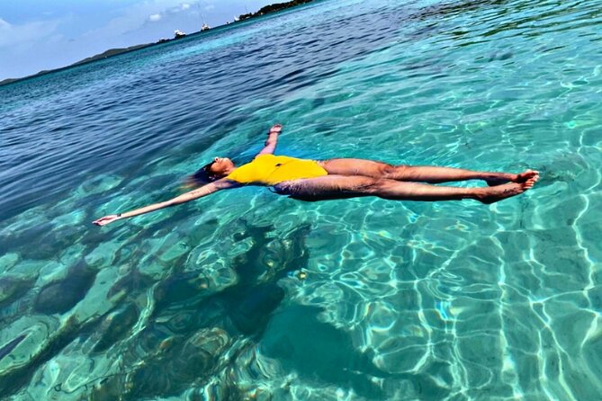 Private All-Inclusive 22ft Boat Guided Snorkeling Icacos Palomino - What the all-inclusive setup really covers