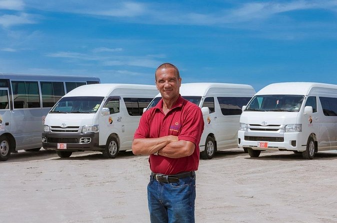 Private Aruba roundtrip airport transfer - Luggage, infants, and service animals