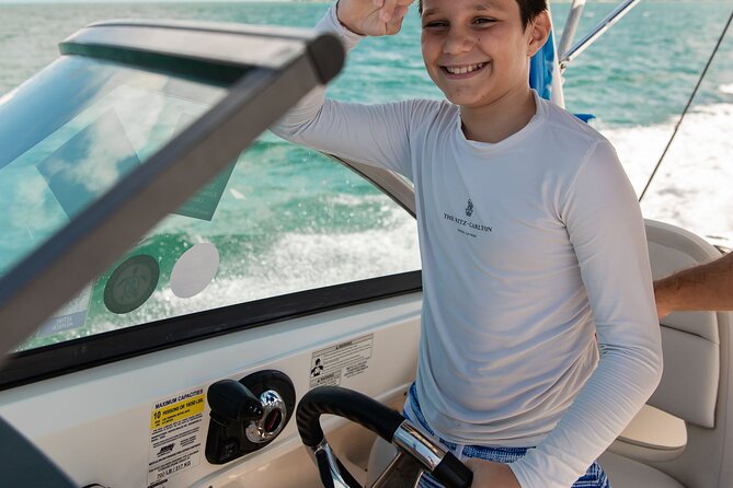 Private boat charter in Grand Cayman - Starfish Point for a gentler stop