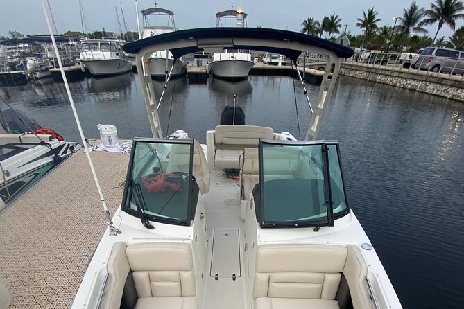Private boat charter in Grand Cayman - What the $600 private price really means