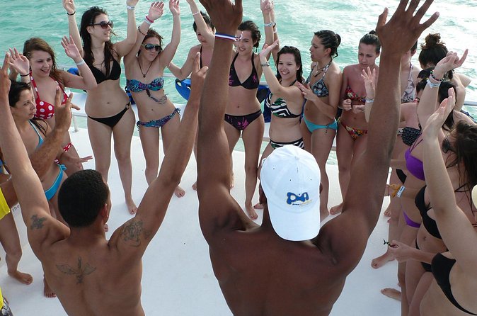 Private Catamaran Snorkeling Family Adventure - The Photographer Needs Clear Limits