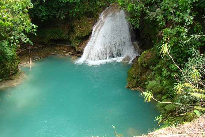 [PRIVATE] Dunn's River Falls, Blue Hole & Secret Falls w/Entrance - Key points to know before booking