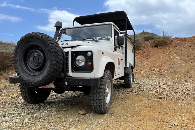 PRIVATE Jeep Safari Natural Pool, Indian Caves & Baby Beach with Snorkeling - How the day feels from start to finish