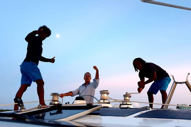 Private Luxury Catamaran - Saona or Catalina island - What is actually included on the boat