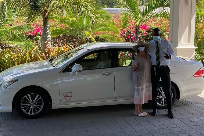 Private Montego Bay Airport Transfer to Ocho Rios Hotels - Meeting your driver at desk 18