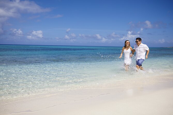 Private Photoshoot in the Turks and Caicos Islands - Is $550 good value for your group?