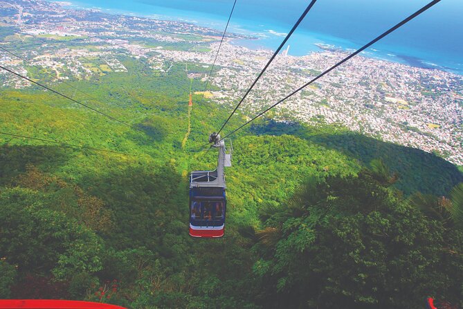 Private Puerto Plata City Tour - Parque Central and San Felipe Cathedral