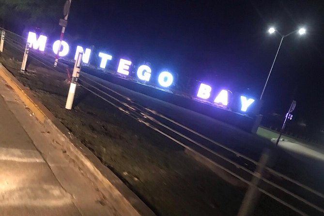 Private Roundtrip Airport Transfer to Resorts in Montego Bay - Handling delays, communication, and service gaps