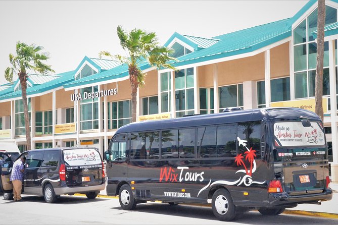 Private roundtrip Airport Transfers in Aruba - The return ride to Queen Beatrix Airport