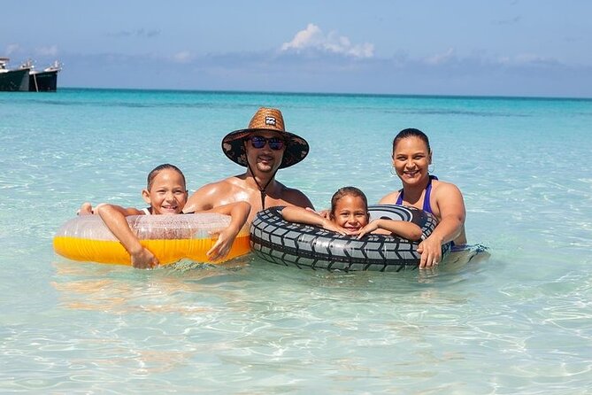 Private Snorkeling or Fishing from Nassau - 31ft Sitting Pretty - Four hours or eight hours on the water