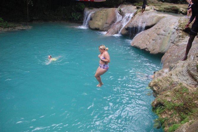 Private Tour From Ocho Rios To Blue Hole Secret Falls and Shopping - The shopping stop at the end
