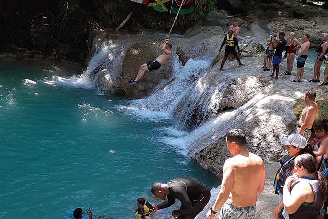 Private Tour From Ocho Rios To Blue Hole Secret Falls and Shopping - The guide makes a short tour work
