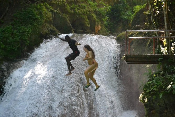 Private Tour From Ocho Rios To Blue Hole Secret Falls and Shopping - Why private transport changes the outing
