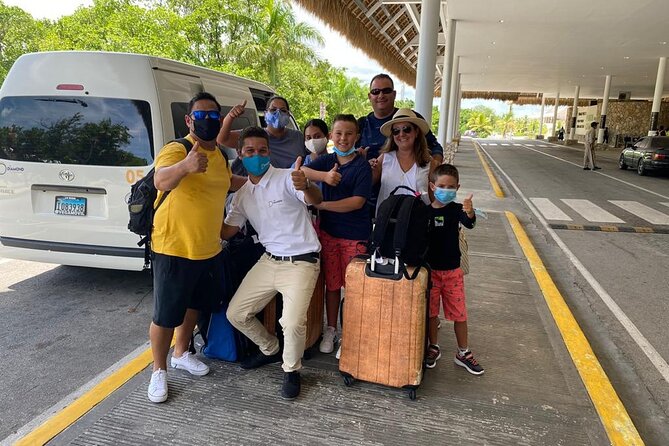 Private Transfer between Punta Cana Airport and Bavaro - Child seats and family trips