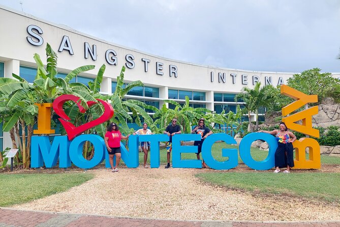 Private Transfer From Montego Bay Airport to Hotels in MontegoBay - What the driver adds to a basic transfer