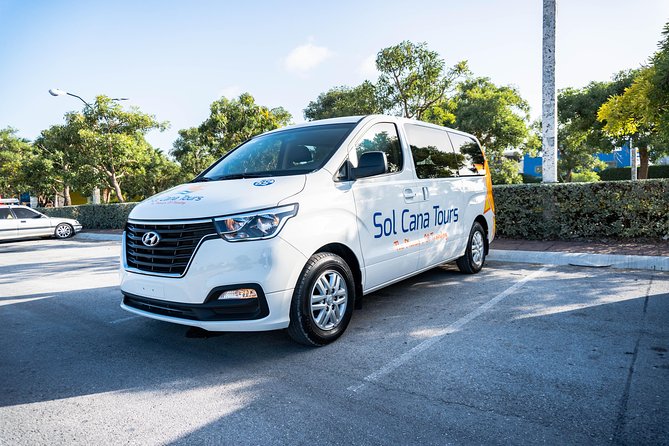 Private Transfer from Punta Cana Airport to or from Punta Cana and Bavaro Hotels - The 25-minute ride to Punta Cana or Bavaro