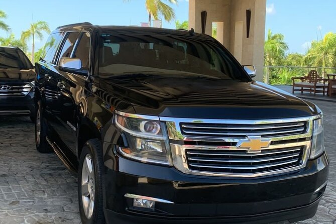 Private Transfer VIP Suburban Punta Cana Airport from/to Hotels - Finding your driver at PUJ